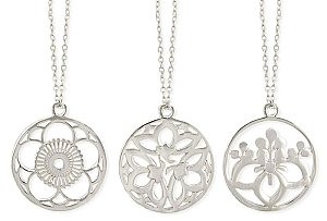 Silver Metal Japanese Floral Cutout Pendant Necklace