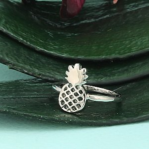 Silver Cutout Pineapple Ring