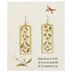Prairie Florals White Dried Flower Gold Bar Earrings